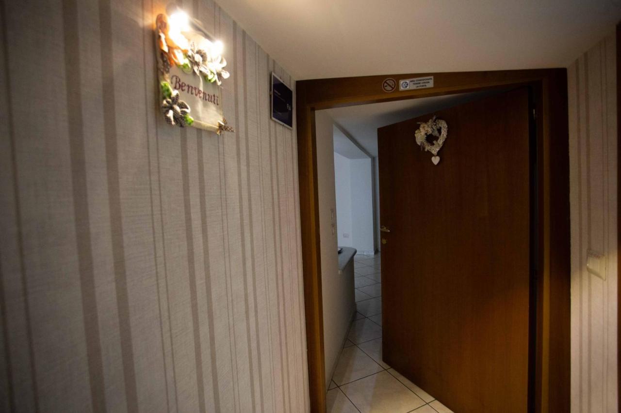 דירות קאסרטה House Da Mary מראה חיצוני תמונה